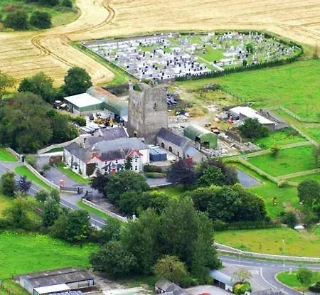 Nocleg ze śniadaniem The Castle Country House B&B 5*