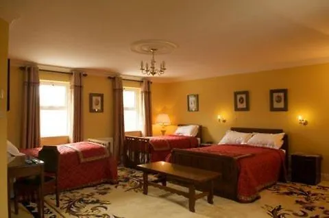 The Castle Country House B&B Frühstückspension 5*