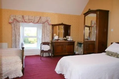 The Castle Country House B&B 5*