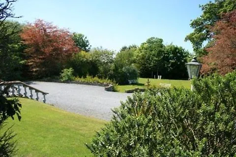 The Castle Country House B&B