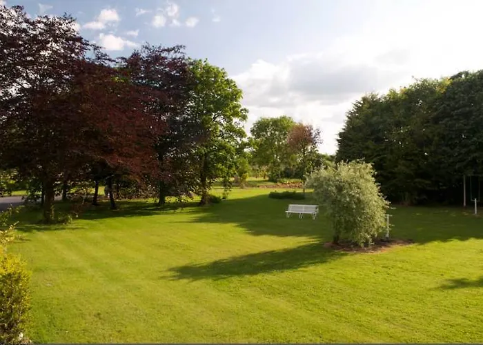 The Castle Country House B&B 5*